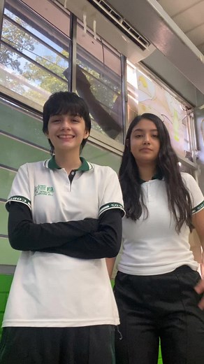 Diversión entre Amigas Lesbianas: Videos y Momentos