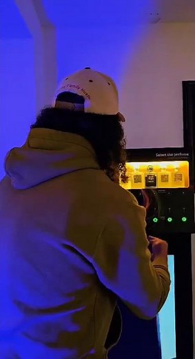 How to Use Perfumatic Vending Machine in 20 Seconds 🚀