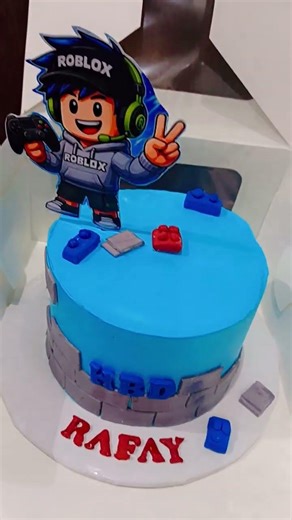 birthday cake || thems cake ideas for kids || how to make roblox cake #ytshorts #robloxtopper