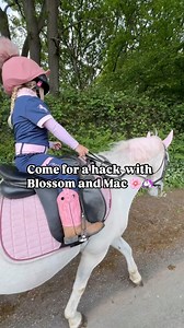 25K views · 15K reactions | I could listen to her mutter away to her bestie all day 濾 ‘Mac and me, you make me happyyyyy’  凉 | The Braley Family | Facebook