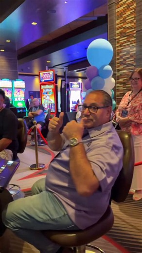 We’ve got MILLION DOLLAR ENERGY on day 2 of #PENNPlayMillionaire. ⚡️🎰Send this to someone who always brings the FUN anywhere they go. 🕺🏻 #FindYourFun