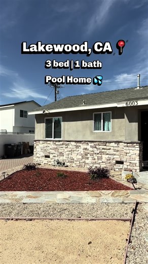 Are you thinking about buying or selling real estate? Send me a Text @ 323-794-6320 ✔️📲 Luis Munoz | C21 A Better Service | DRE: 02163324 LA: Matthew Starcic #realestate #poolhouse #poolparty #fyp #viral