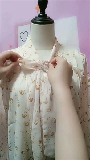 How to Tie a Bow on a Shirt Easy Ribbon Styling Ideas #shorts