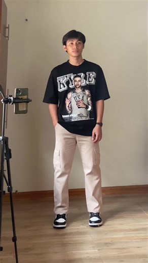 Khaki Cargo Pants Outfit Ideas for Men