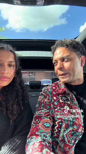 Respondendo a vídeos do TikTok com minha filha! #gilsemedo #soundmixshow #fyp #xyzabc