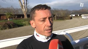 🎙️ "Sa performance était très bonne l'autre jour. C'est une belle opportunité pour lui ce samedi." Anthony Barrier s'exprime sur la candidature d'Headscott dans le Quinté de ce samedi à Vincennes. Ce tandem s'était imposé dans la course référence, le 22 novembre dernier. | Equidia