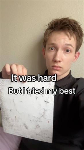 Making a portrait with chalk pastels