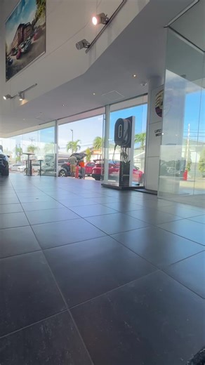 Frank Burns (@frankburns75)’s videos with Hustlin' - Rick Ross