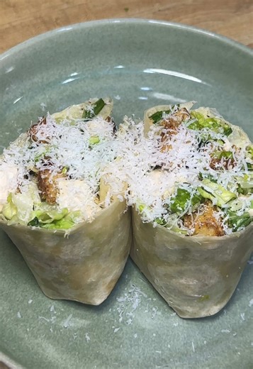Delicious Chicken Caesar Wrap Recipe