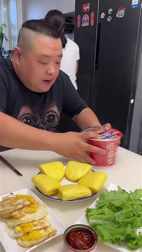 Secret snack mission failed 🤣 | Snack