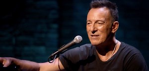 Official Trailer for Netflix's Film Version of 'Springsteen on Broadway' | FirstShowing.net