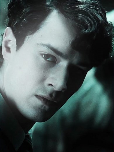 Tom Riddle - Harry Potter: Happy Nation Edit