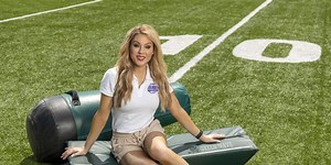 Jen Hale (Fox Sports) Husband, Net Worth, Height, Salary, Kids - Net Worth Post