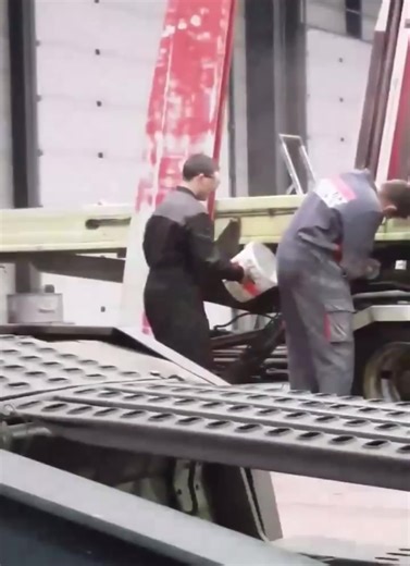 2.8M views · 37K reactions | ‍ | Total Tools | Facebook