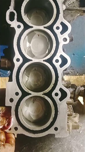 1NZ 0'50 piston engine repairing Toyota #Shani motor workshop dina