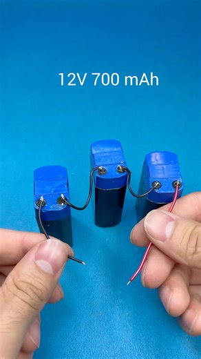 Series and parallel battery connection training