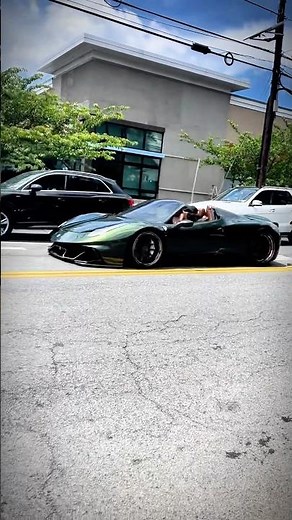 Ferrari 458 Italia 9,000 RPM Scream! LAST OF THE NATURALLY ASPIRATED V8s! 🇮🇹🔊