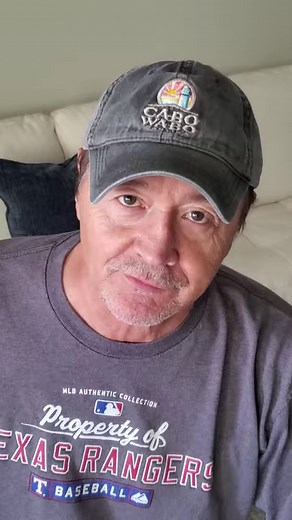 I'm coming to St Michael on November 12th! Come join me at Le Musique Room at St. Michael Cinema for a night of your favorite songs and hear the stories behind them. Tickets in the comments! | Mark Collie