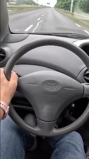 Toyota Yaris 1.4 Diesel 75 hp Acceleration