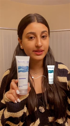 Jenpharm on Instagram: "If your skin breaks out easily, this face wash is all you need 👀✨"