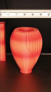 Flower Vase Warp Print