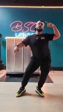 Body Movement: Connect Lateral Wave Into Cambré