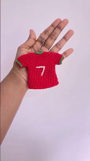 Ronaldo crochet jersey keychain ഉണ്ടാക്കാം|DIY crochet jersey#youtubeshorts#shorts#shortsfeed#diy#yt