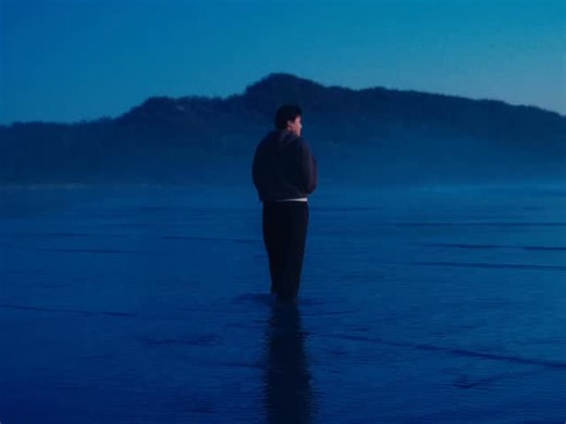 Ug.yen on Instagram: "Loose Posting from archives #sonyalpha #cinematic #aesthetic #adobe #colorgrading"