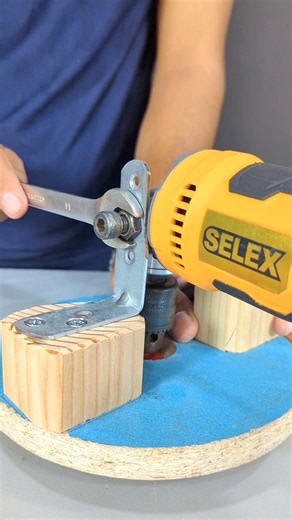 DIY Angle Grinder Router Pro! 🛠️✨ #AngleGrinderHack #Woodworking #DIYTools