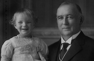 In 1925, The Second-Richest Person In The World Was A 12-Year-Old Girl | Celebrity Net Worth
