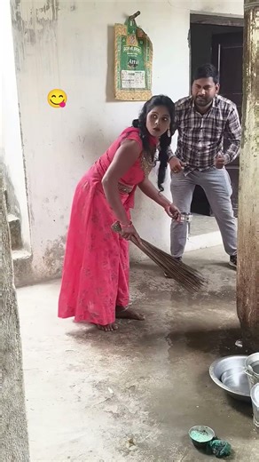 Unlock the Power of Smart Learning with Advanced Gadgets! 🌟 Take your learning. Ye title hai 143