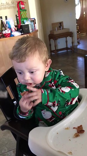 This baby puts the bae in bacon! 🥓 | Reader's Digest