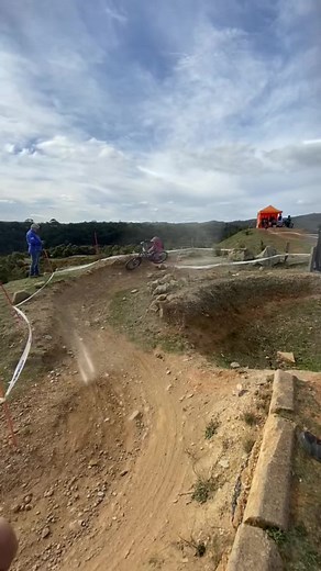 Dodged death tiday 24 funally a decent run, cgeck the youtube #patrickisblack #zakmurphyonmountainbike #ilovemiddy @archie_baulderstone @Levi @HarryBedford7