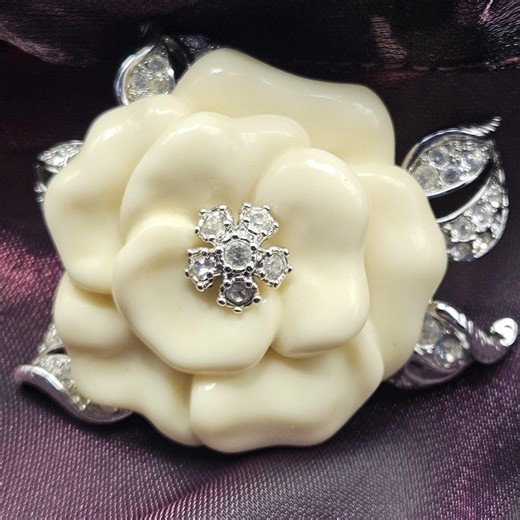 Vintage Nolan Miller Glamour Collection White Lara Camellia Lucite & Rhinestone Brooch - Etsy