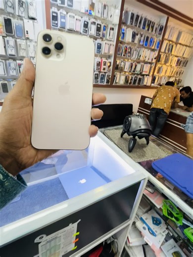 Happy customers 💁#iphone12promax 256gb#appletechnologybd