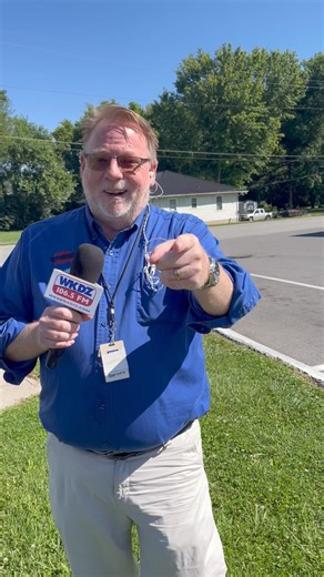 #ticketstoptuesday starts at the Max’s on Glass Avenue in Hopkinsville! Bill Booth is patiently waiting for someone to give him, “the phrase that pays!” For those who do, you’ll get a choice of free Holiday World & Splashin' Safari, Country Music Hall of Fame and Museum, or Beech Bend Park and Splash Lagoon tickets! | WKDZ