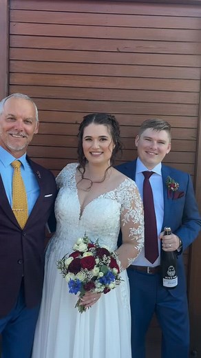 What a joy to get to know B&J and build a great event for their ceremony and reception at Pialligo Estate @pialligoestate on Saturday. Thanks for letting me be a small part of your big day! And what a great memory to sign on the table Josh’s dad made for their own ceremony years back, when they got married. Seeing tradition here! 🤵‍♂️: @chriswhitecelebrant 📷: @jasonrobinsphotographyau 🎶: @billolsonmusic 🏠: @pialligoestate 💐: @good_hope_blooms ✂️: @missysmagicstyles 👄: @kmmakeup_tan | Chris