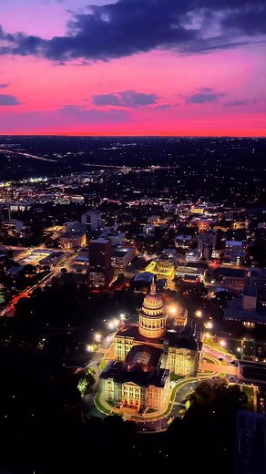 Austin, Texas 💜 - The Texas State Capitol and downtown skyline showing off at sunset / dusk #downtownaustin #Capitol #Capitaloftexas #ATX #sunset #dusk #sunset #citynights #cityviews #Austin #Texas #CongressAve #CityView #downtown #exploreaustin #Skyline #dronephotography #dronevideo #dronestagram #parks #explorepage #dreamhome #citylife #skyscraper #Views | Casey Legg