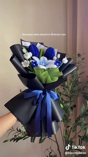 Creative Bouquets for Him: Handmade Flower Ideas