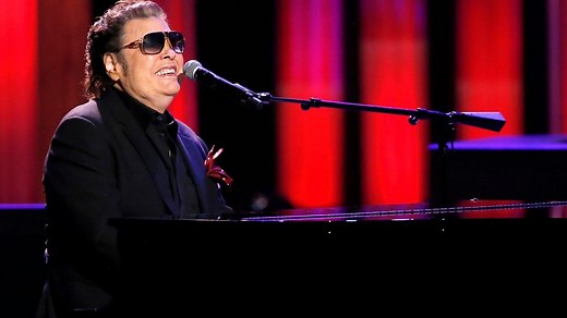 Son of singer Ronnie Milsap found dead on houseboat at Tennessee marina, reports say