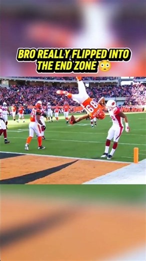 🤯JEROME SIMPSON DID A FRONT FLIP FOR THE TD 🤯🔥 #NFL #shortsfeed #football