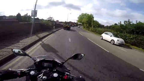 2017 Suzuki GSX250R Review