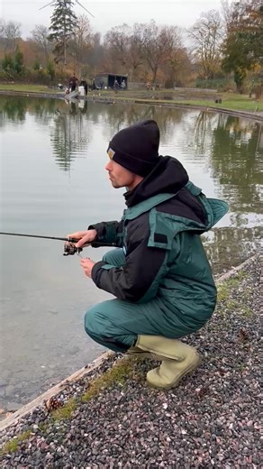 Auch am GOLD Teich wollten die Lachsforellen heute aktive Köder. | Angelhof Schulte Sienbeck