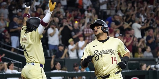 D-backs hitting stride following 4th consecutive win: 'We're vibing'