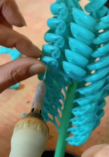 Preparing a Wax Model for Tree Planting