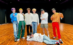 BTS最新表演新单《Butter》舞蹈练习室出炉！七人七色跳的太好看了！完全可以当新现场来看，黄油宝绝对的夏日热单啊！