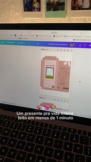 já pensou em transformar um simples chocolate em uma lembrança pra sempre? nesse vídeo eu personalizei a caixa de chocolate com nome, foto e detalhes que fazem toda a diferença 💌 é aquele tipo de presente que não fica só no momento… fica na memória 🤎 🎁 disponível em 6 cores 📲 fácil de editar no Canva ✨ pronto pra imprimir comenta “Quero” que eu te envio o link de compra! #personalizado #presente #template #design