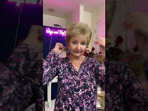 The CAPTIVATING CHEER WIG BY EVA GABOR IN G11+ or MOCHA MIST💛💛