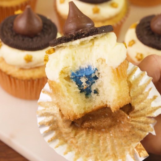 Harry Potter fans: These sorting hat cupcakes will reveal what house you truly belong in. Full recipe: http://dlsh.it/dnPSZum | Delish