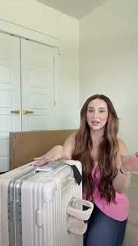 Hello! Let’s unbox and review this Nobl Carry-On!